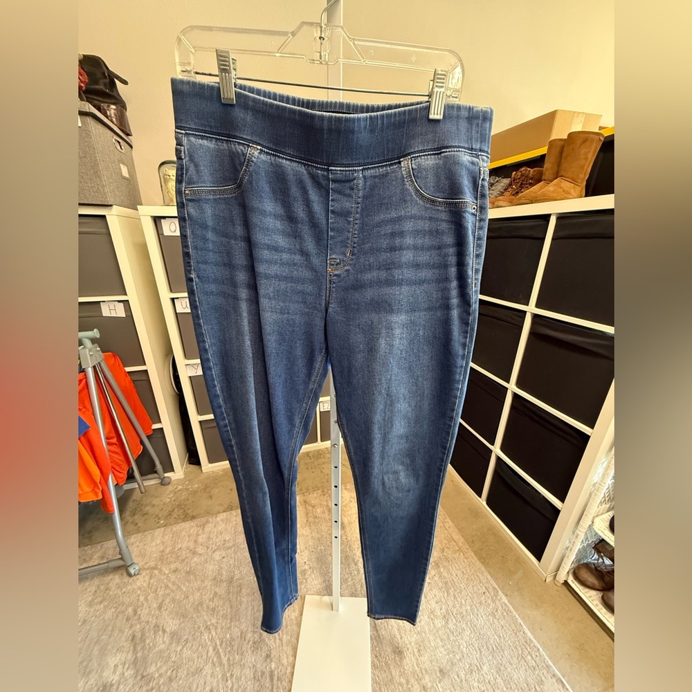 Old Navy Rockstar Mid Rise Super Skinny Dark Blue Jeggings Long Tall